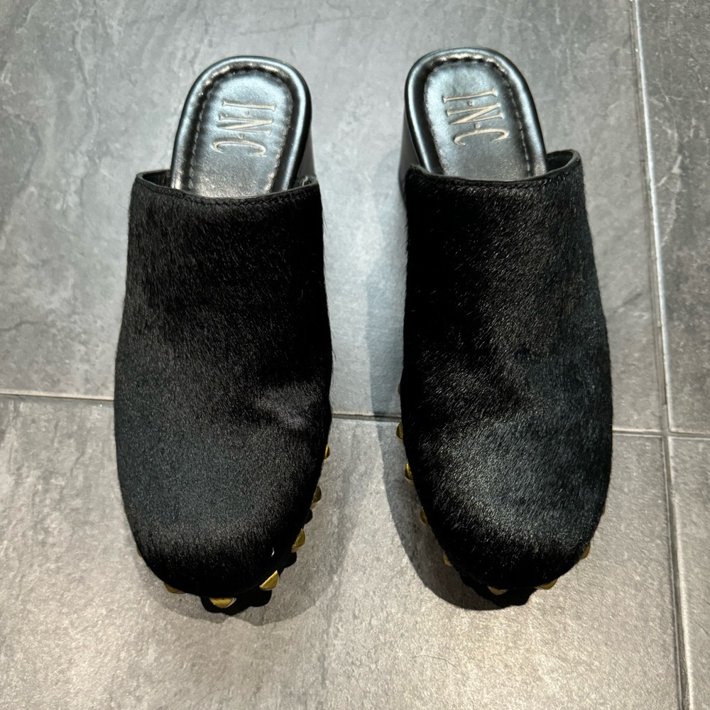 INC Womens Real Fur Dyed Calf. Closed Toe Mule Black Size 6.5.